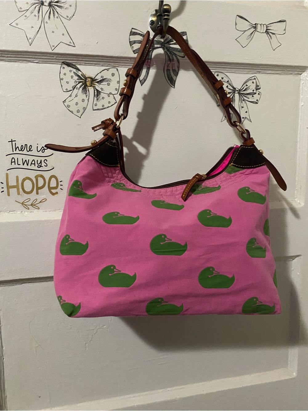 Dooney & Bourke Pink Shoulder Bag with Green Duck Print - Picture 9 of 9